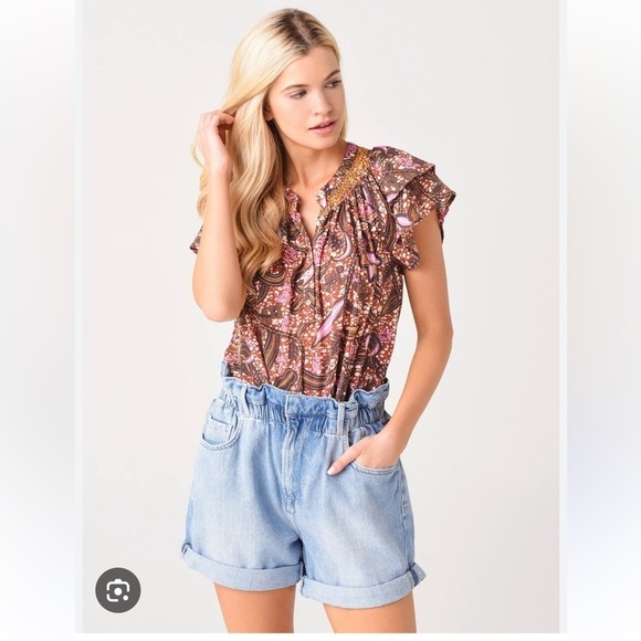 Xirena Sumer Blouse in Earth Batik - Picture 3 of 16